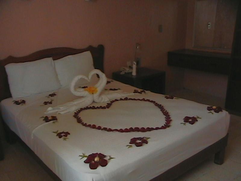 Hotel Rincon Del Pacifico Puerto Escondido  Zimmer foto